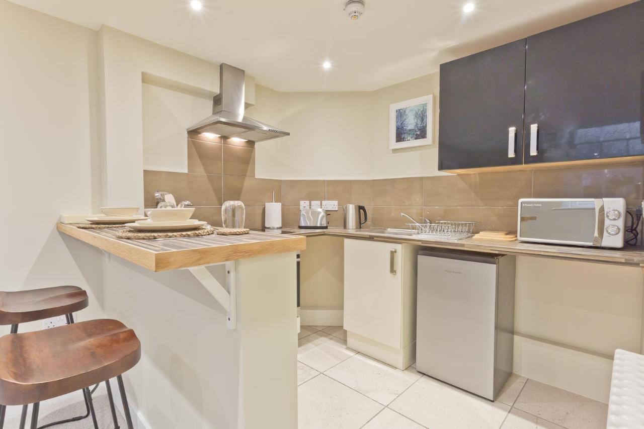 Sandgate Chapel - Self Check In Apartments เพนริท ภายนอก รูปภาพ