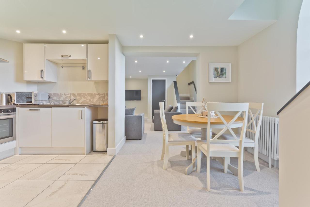 Sandgate Chapel - Self Check In Apartments เพนริท ภายนอก รูปภาพ